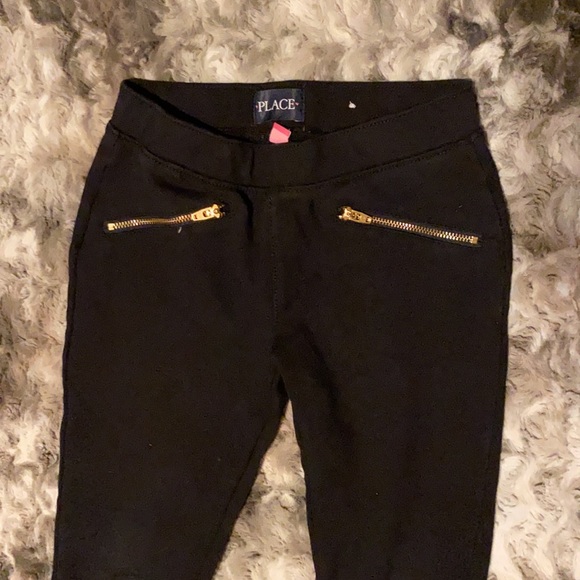 Children’s Place black leggings - Picture 3 of 5